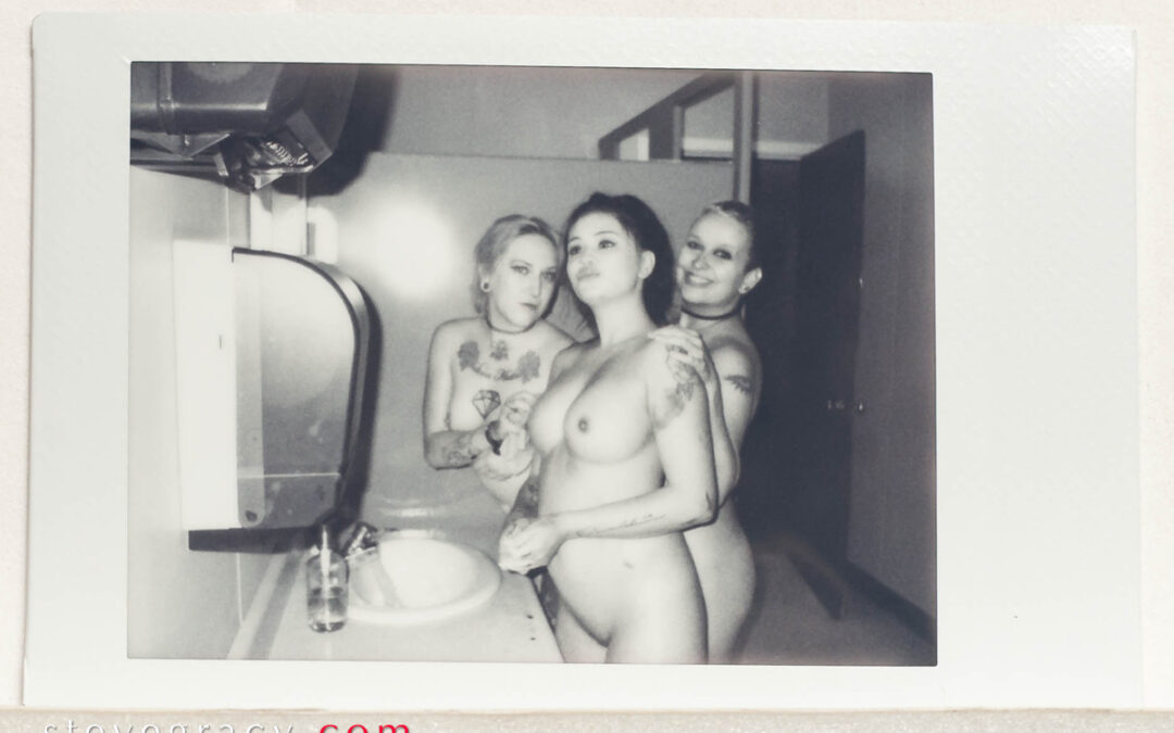 Daily Nude – Jade, Alyssa & Leila